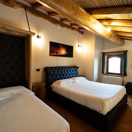 Etna Quota Mille Boutique Hotel, Typical Sicilian Food & Wine Randazzo Ngoại thất bức ảnh