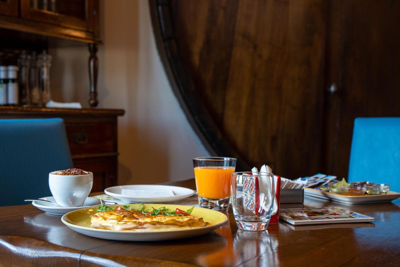Etna Quota Mille Boutique Hotel, Typical Sicilian Food & Wine Randazzo Ngoại thất bức ảnh